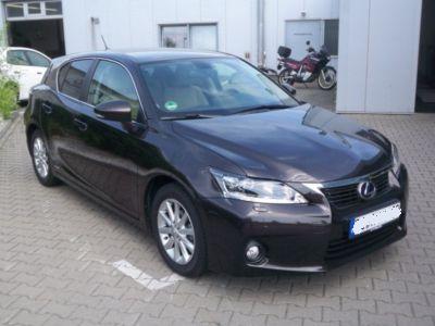 LHD LEXUS CT 200H